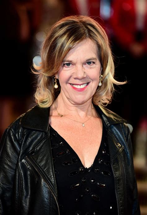 carolyn pickles actress.